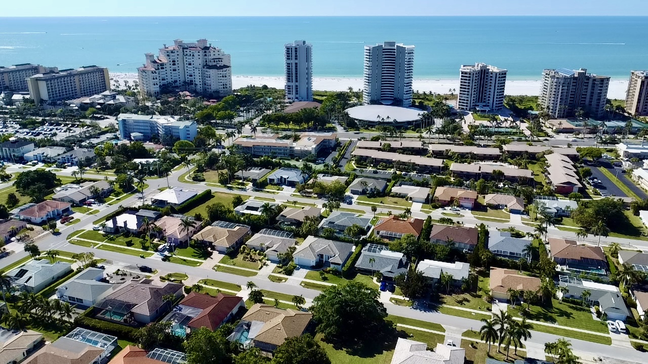 Aerial view showing the Two Blocks to Beach neighborhood close to Marco Island beach