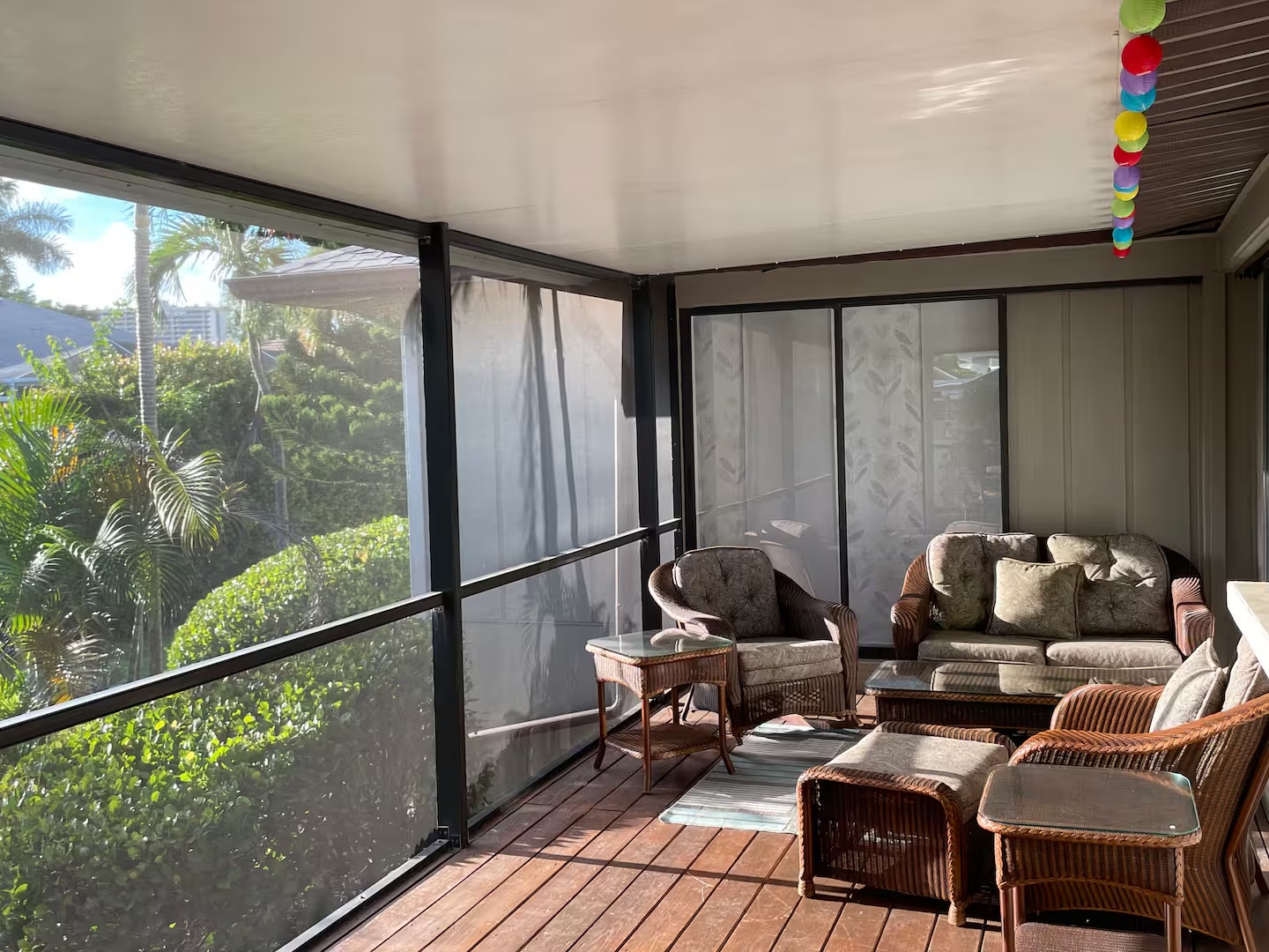 Screened lanai seating area